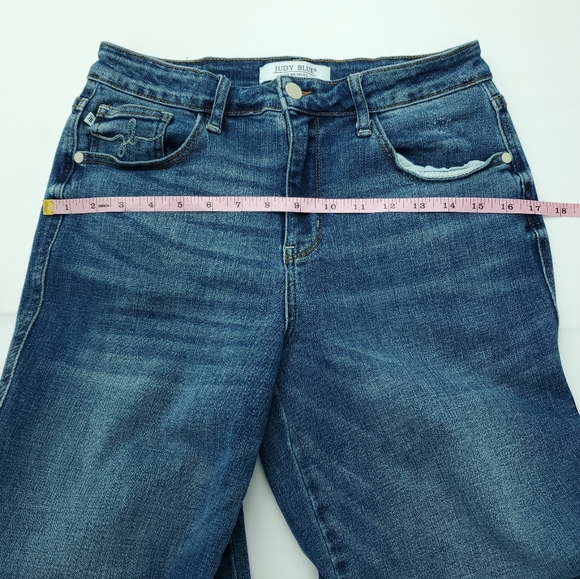 NWOT Judy Blue Womens Wide Leg Crop Stretchy Blue Jeans Raw Hem Size 9/29 - Picture 10 of 13